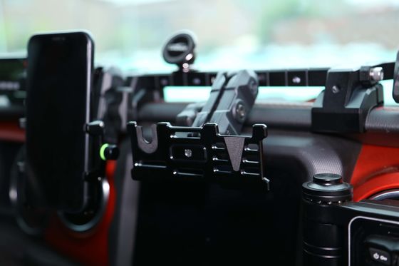 Support de téléphone portable pour voiture universel Tableau de bord Monture de voiture Porteurs de téléphone Kit intérieur