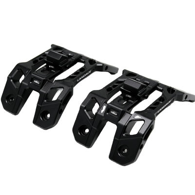 Des supports de montage légers en alliage d'aluminium revêtus de poudre pour la structure lumineuse à 4x4 piliers