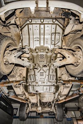 Couverture du moteur, châssis, planche de protection en alliage d'aluminium pour Toyota LC100