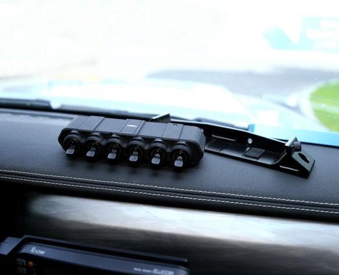 Système de relais électronique sans fil monté sur un rack de toit pour le panneau de commande de commutateur de voiture 4x4
