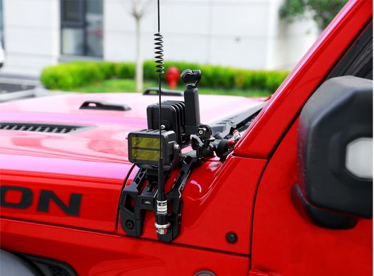 Des supports de montage de lumière argentée hors route Wrangler avec conception usinée CNC de haute qualité