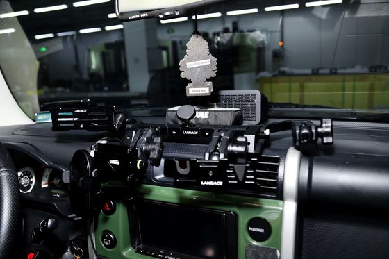 Panneau de commutation de voiture sans fil et support de téléphone de console centrale FJ 4x4 flexible pour Toyota