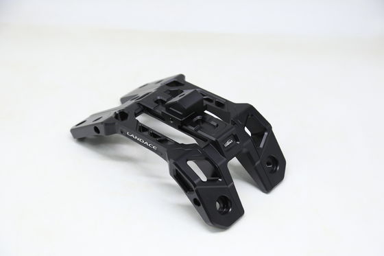 Des supports de montage légers à base de piliers A revêtus de poudre pour l'usinage CNC en alliage d'aluminium