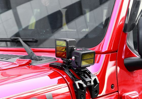 Des supports de montage légers à base de piliers A revêtus de poudre pour l'usinage CNC en alliage d'aluminium