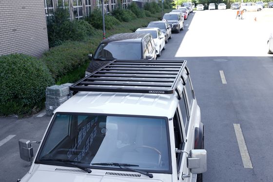 Rack de toit hors route pour NISSAN Y60 Parties et accessoires universels pour voitures polyvalentes