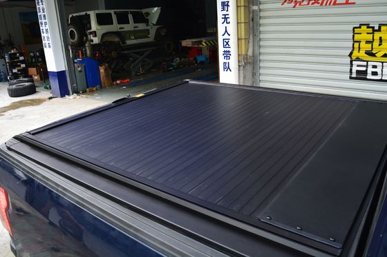 4X4 Accessoires UTE Tonneau Couverture rétractable Canopy verrouillage étanche pour Nissan