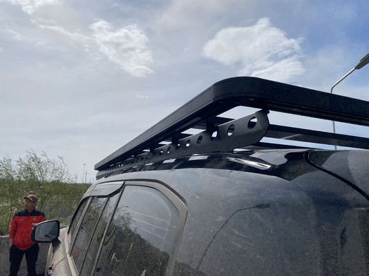 Monté sur le toit Noir Universel 4X4 Land Cruseir Lc300 Roof Rail Rack Basket Toyota Noir