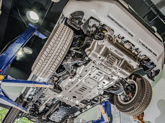 Fonction de protection Plaque de dérapage de protection du moteur sous couverture Plaque de dérapage pour Toyota Prado