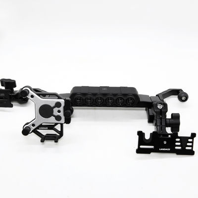 Finition anodisante dure Porteur de téléphone portable de véhicule pour support de console centrale Jeep