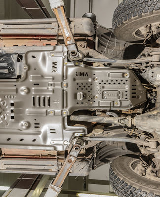 5 mm d'épaisseur d'aluminium orange ensemble Wrangler JL Skid Plate 19 pour les performances hors route