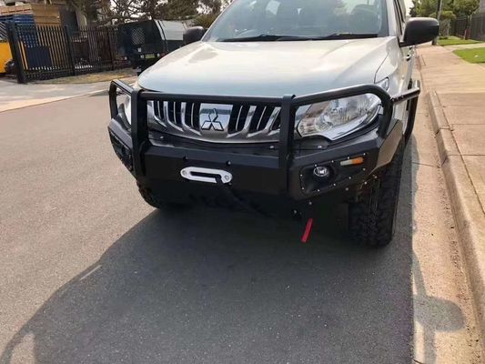 Kit de carrosserie d'épaisseur personnalisée pour les pare-chocs avant et arrière en acier Mitsubishi Triton