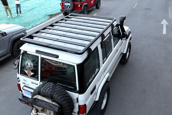 2166*1320*55mm Racks de toit en aluminium personnalisés pour Toyota LC76 Land Cruiser par Landace