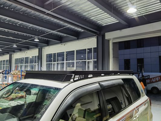 Modèle de voiture TOYOTA LC200 Racks de toit solaire de voiture en aluminium haute 4X4 avec montage de la colonne vertébrale