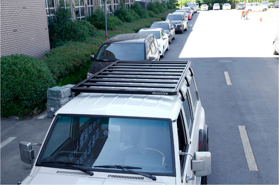 Plateau de toit universel monté sur le toit pour le placement de toits Y60 revêtus de revêtement E et revêtus de poudre