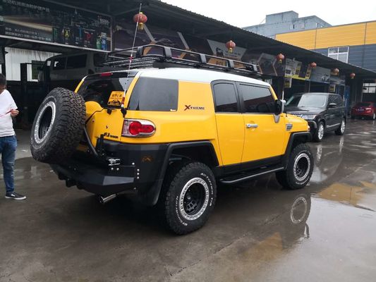 OEM Toyota FJ Cruiser Winch Bull Bar Pare-chocs avant Pare-chocs arrière avec porte pneu Jerrycan
