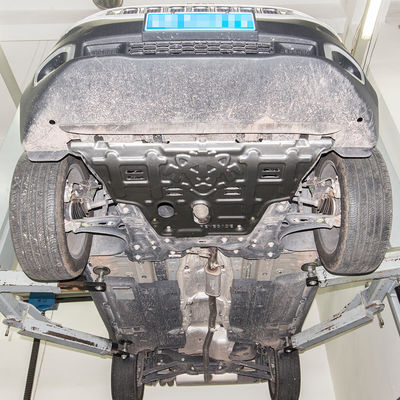 Protection intégrée du moteur d'emboutissage et de la transmission sous le corps pour Jeep Renegade