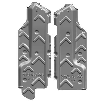 Protéger le moteur de la transmission par l'armure sous-carrosserie CHEROKEE KL