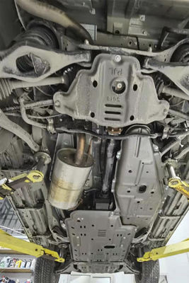 3D sous le véhicule Cas de transfert de blindage réservoir de carburant bouclier sous-car pour MITSUBISHI GAC OEM