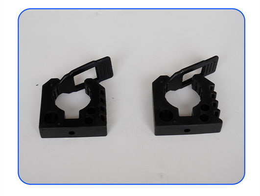 Accessoires de camping tout-terrain Pinces en caoutchouc pour le stockage des haches de pelle