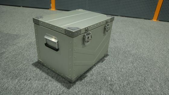 G.W 8,5 kg Dessin géométrique Alliage d'aluminium Voiture de camping Cuisine Boîte de stockage Isolation
