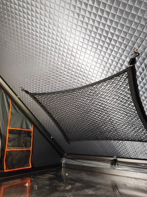 Une chambre à coucher pour 4 à 5 personnes Tente sur le toit de voiture avec échelle latérale Universal imperméable à l'eau 2,1 m