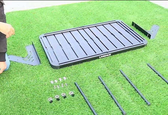 JEEP Wrangler JL SUV Cars Cargo Carrier à l'intérieur avec un porte-bagages et une table