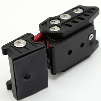 Taille personnalisée Rouge Noir Fermeture à verrouillage Capuchon Fermeture à capuche Kit pour Jeep Wrangler JK J
