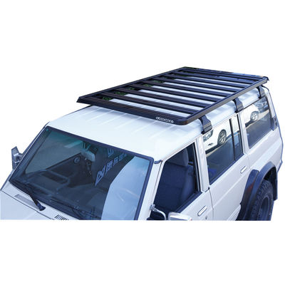 Porteur de bagages sur le toit noir sur mesure pour les trajets hors route en tule jeep y60 4 runner